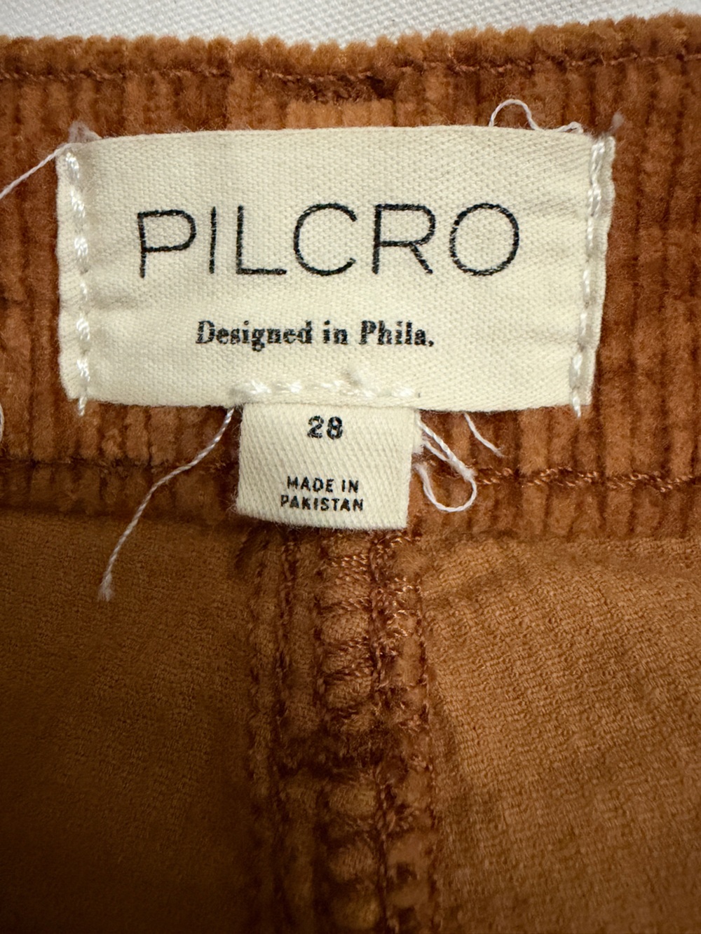 Anthro Pilcro Scotty Cuffed Corduroy High Rise Straight Jean Rust Brown Sz 28 - Picture 5 of 7